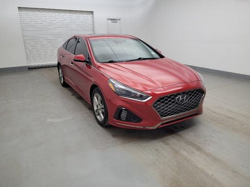Used 2018 Hyundai Sonata Limited image 13