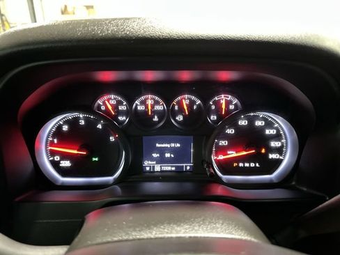 Used 2022 Chevrolet Silverado 2500 Custom w/ Custom Value Package AWD/4WD image 14