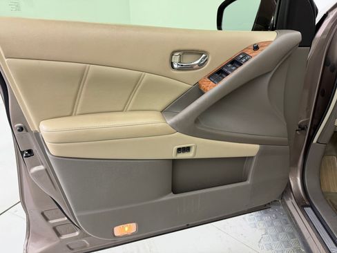 Used 2013 Nissan Murano LE image 26