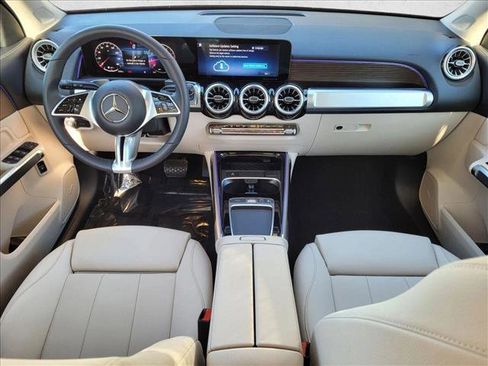 Certified 2026 Mercedes-Benz GLB 250 image 18