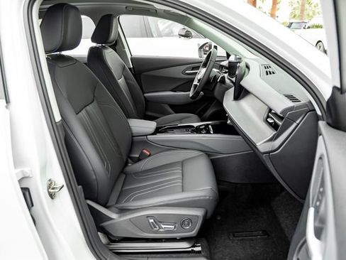 New 2026 Audi Q3 quattro 2.0T AWD/4WD image 35