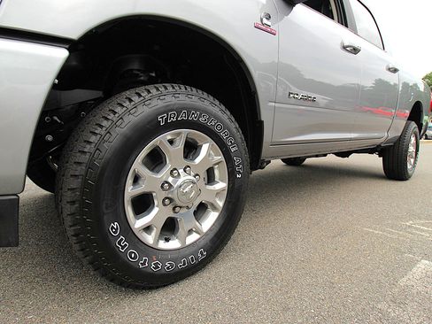 Certified 2024 RAM 2500 Laramie w/ Safety Group image 19