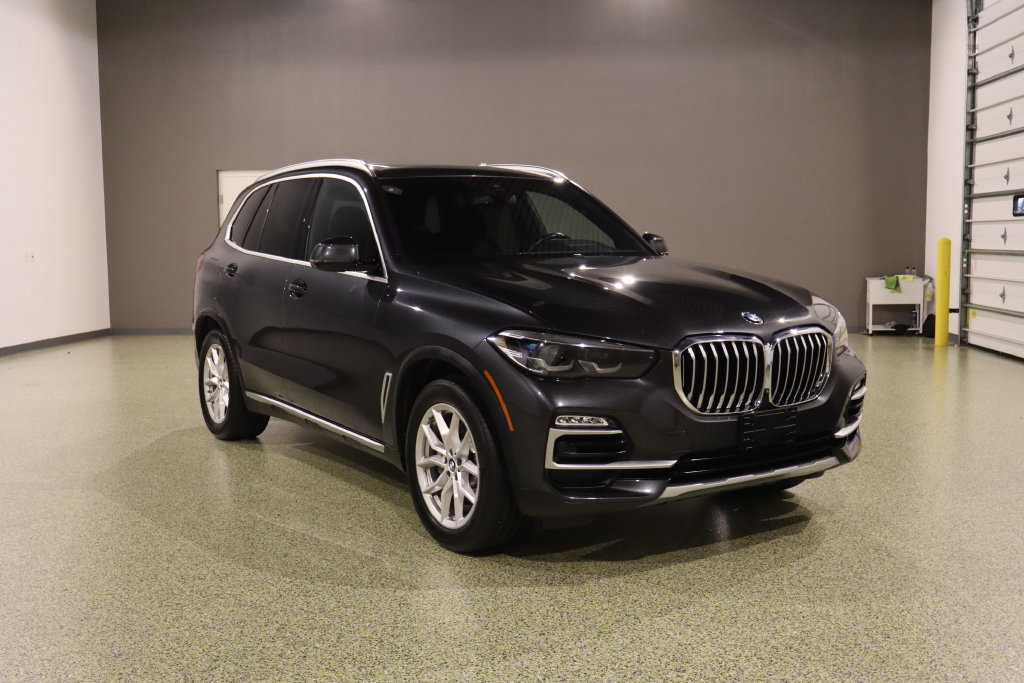 Used 2021 BMW X5 xDrive40i AWD/4WD image 1