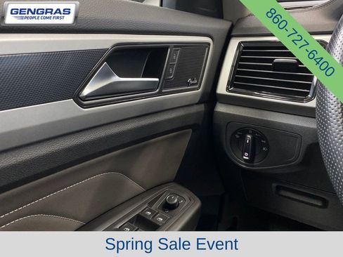 Used 2023 Volkswagen Atlas SEL Premium AWD/4WD image 23