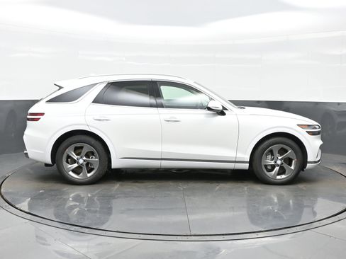 New 2026 Genesis GV70 2.5T Select image 7