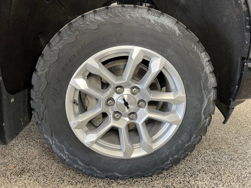 Used 2023 Chevrolet Silverado 1500 RST image 23