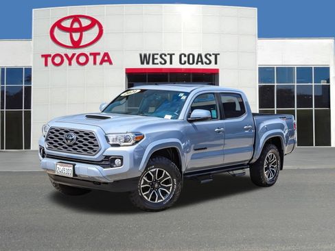 Used 2021 Toyota Tacoma TRD Sport w/ TRD Premium Sport Package image 1