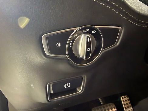 Used 2015 Mercedes-Benz S 63 AMG 4MATIC Coupe image 27