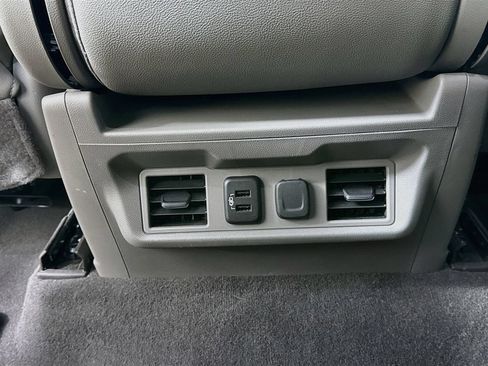 Used 2019 Chevrolet Silverado 1500 LTZ RWD image 29