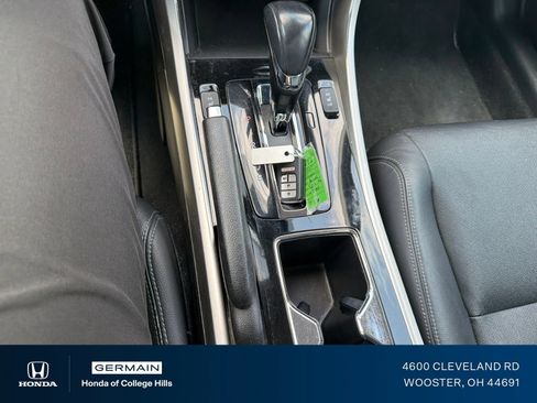 Used 2017 Honda Accord EX-L image 25