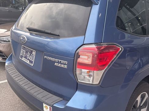 Used 2017 Subaru Forester 2.5i Premium image 25