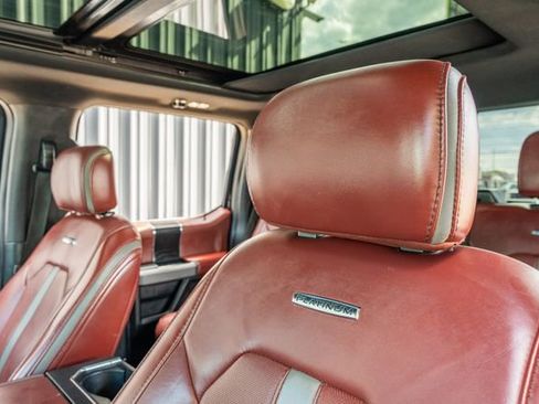 Used 2018 Ford F150 Platinum w/ Equipment Group 701A Luxury image 20