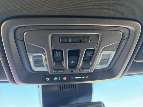 New 2026 GMC Sierra 2500 SLT w/ SLT Premium Package image 25