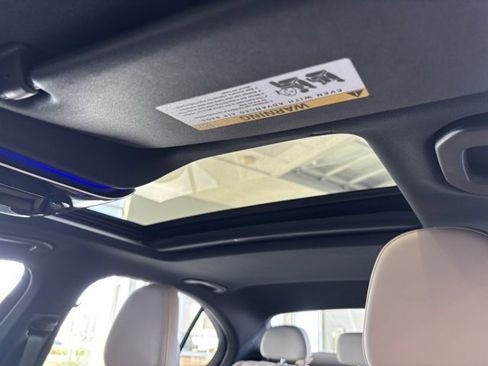 Certified 2025 Mercedes-Benz C 300 Sedan image 16