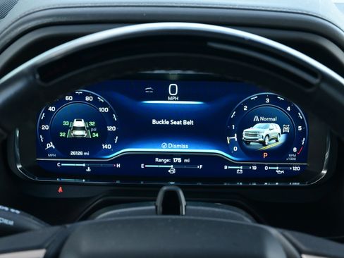 Used 2024 Chevrolet Tahoe High Country w/ Advanced Technology Package image 26