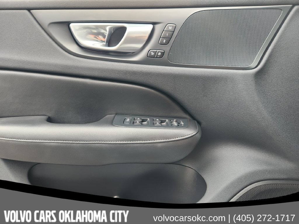 Certified 2024 Volvo S60 B5 Plus AWD/4WD image 17