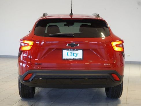 New 2026 Chevrolet Trax RS image 6