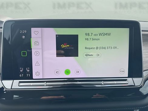 Used 2024 Volkswagen Atlas SEL Premium R-Line image 20