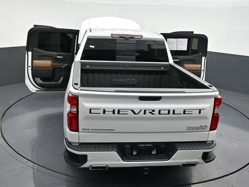 Used 2020 Chevrolet Silverado 1500 High Country w/ Technology Package image 35