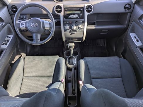 Used 2006 Scion xB image 16