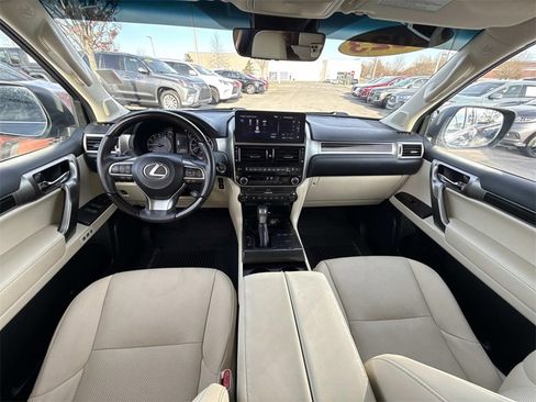Used 2023 Lexus GX 460 Premium image 21