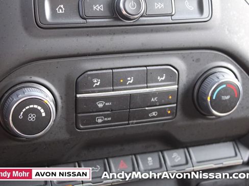 Used 2021 Chevrolet Silverado 1500 Custom Trail Boss AWD/4WD image 34
