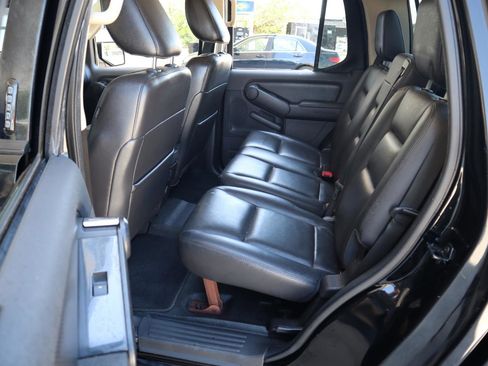 Used 2010 Ford Explorer Sport Trac Limited image 21