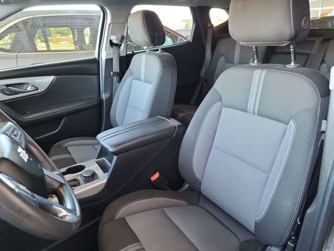 Used 2025 Chevrolet Blazer LT image 15