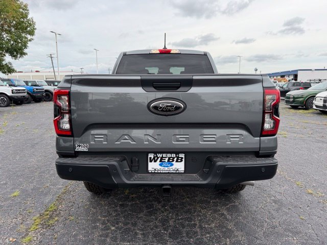 New 2026 Ford Ranger XLT w/ Black Appearance Package RWD image 7