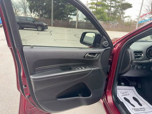 Used 2022 Dodge Durango GT image 2