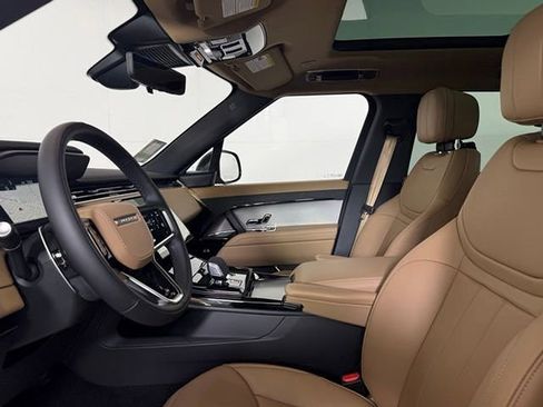 New 2026 Land Rover Range Rover Sport SE image 6