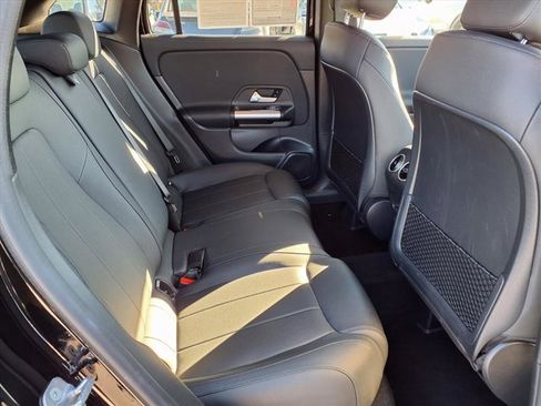 Used 2025 Mercedes-Benz GLA 250 4MATIC image 20