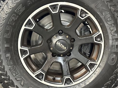 Used 2012 RAM 1500 Sport w/ Sport Premium Group image 31