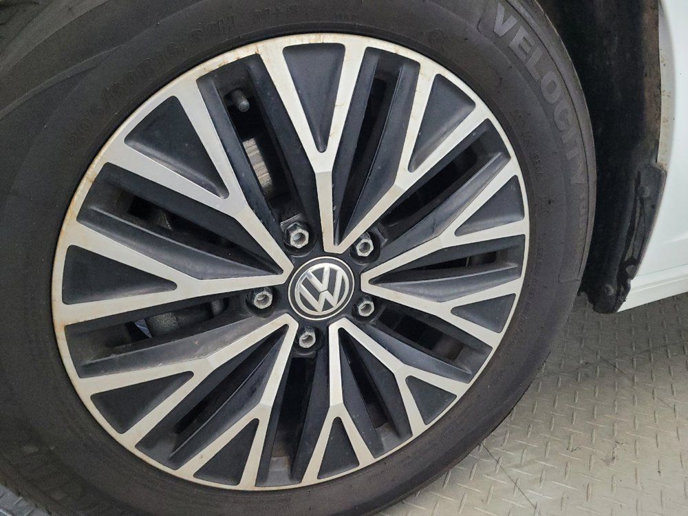 Used 2019 Volkswagen Jetta SEL FWD image 31