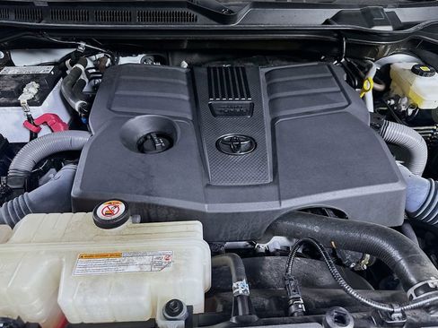 Used 2024 Toyota Tundra SR5 w/ SR5 Premium Package image 9