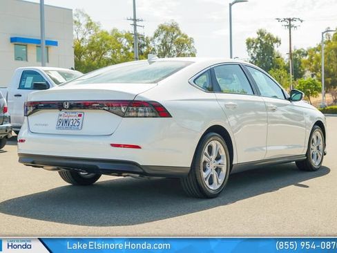 Certified 2025 Honda Accord LX image 9