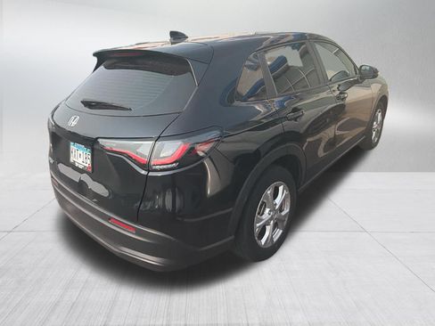 Used 2024 Honda HR-V LX image 7
