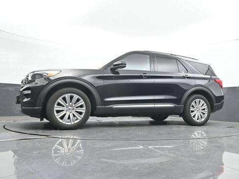 Used 2023 Ford Explorer Limited w/ Limited Technology Package AWD/4WD image 42