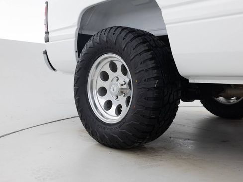 Used 2000 Dodge Ram 1500 Truck 2WD Quad Cab image 19