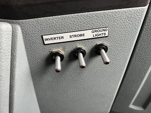 Used 2016 Ford F550 4x4 Regular Cab Super Duty image 24