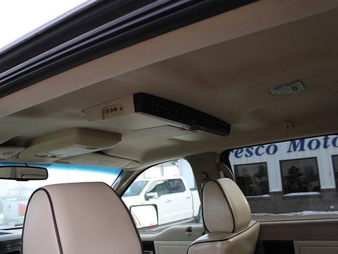 Used 2007 Lincoln Mark LT 4x4 image 11