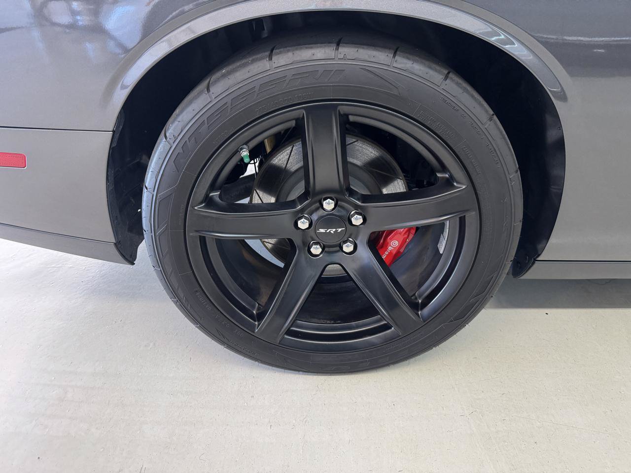 Used 2018 Dodge Challenger SRT Hellcat RWD image 29