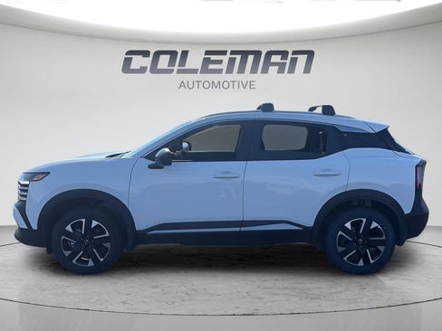 New 2026 Nissan Kicks SV w/ Cold Weather Package AWD/4WD image 2