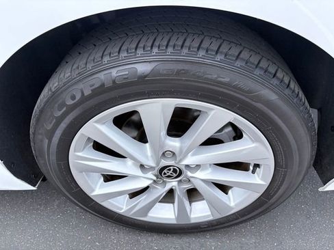 Used 2024 Toyota Camry LE FWD image 24