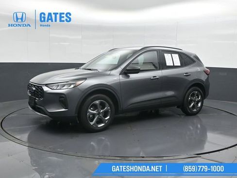 Used 2025 Ford Escape ST-Line AWD/4WD image 7
