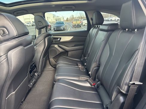 Used 2024 Acura MDX SH-AWD w/ Technology Package image 35