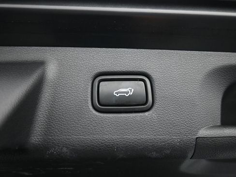 Used 2024 Hyundai Palisade Calligraphy image 24