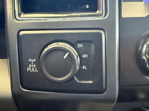 Used 2019 Ford F150 XLT w/ Equipment Group 302A Luxury image 29