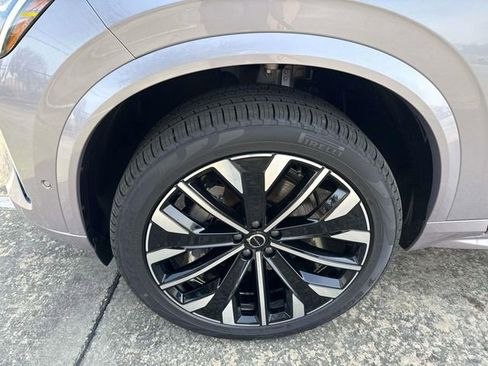 New 2026 Volvo XC90 B6 Ultra image 4