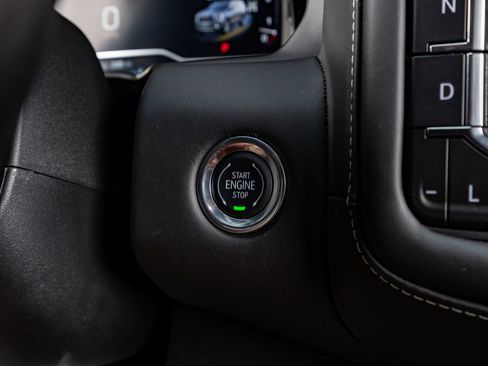 Used 2024 GMC Yukon XL Denali Ultimate image 23